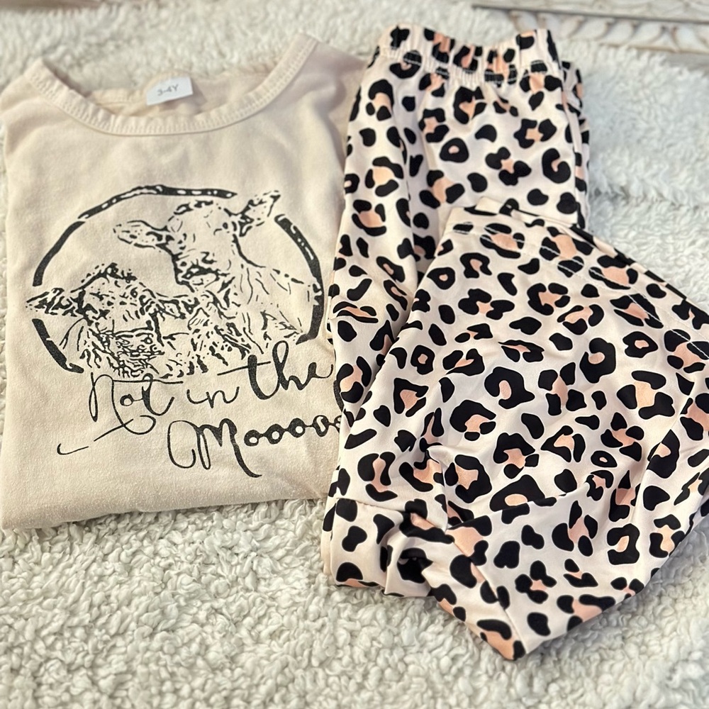 🤎 Toddler Outfit - Not in the Moood - 3T/4T
